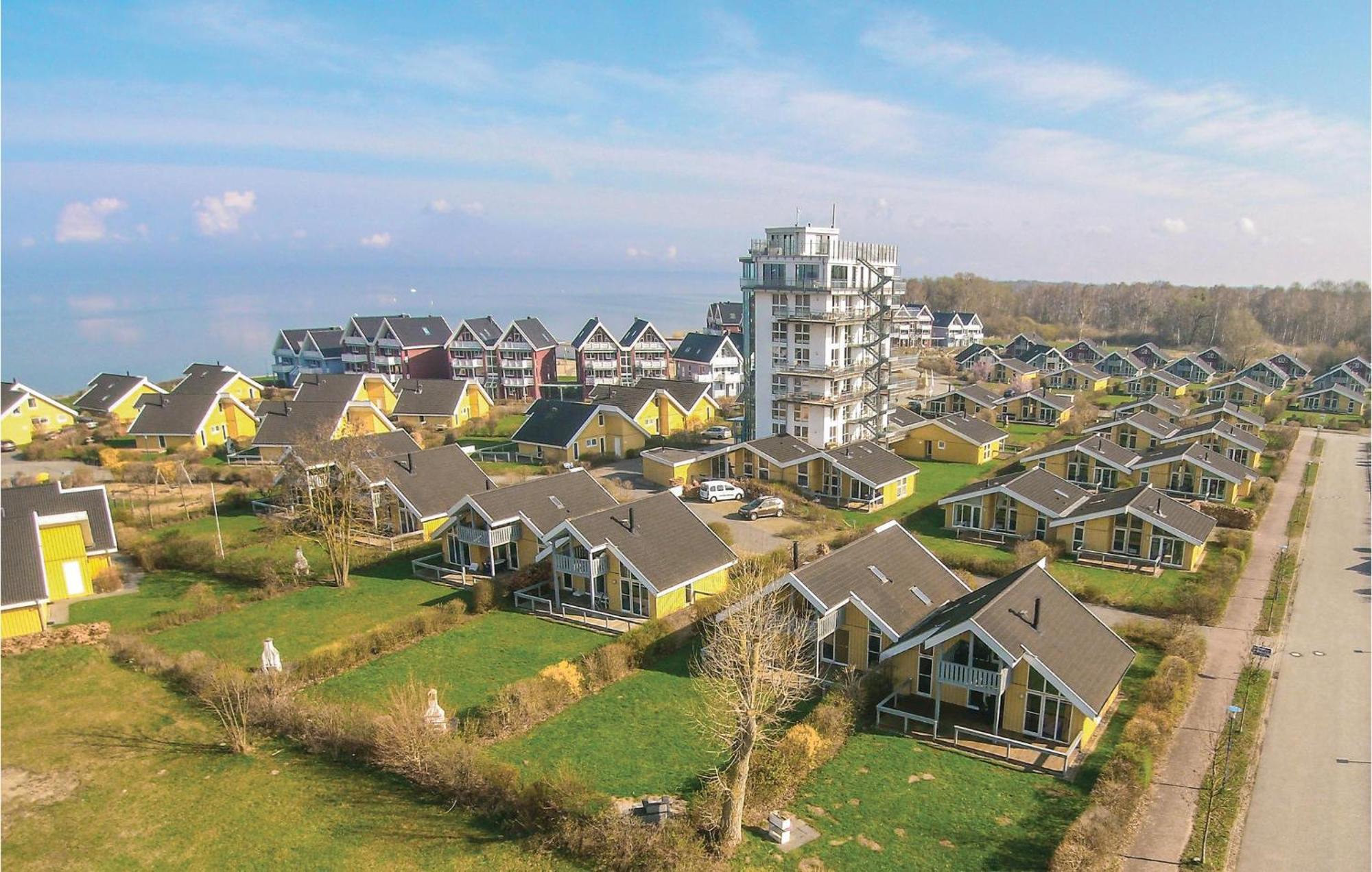 2 Bedroom Nice Home In Rechlin Luaran gambar